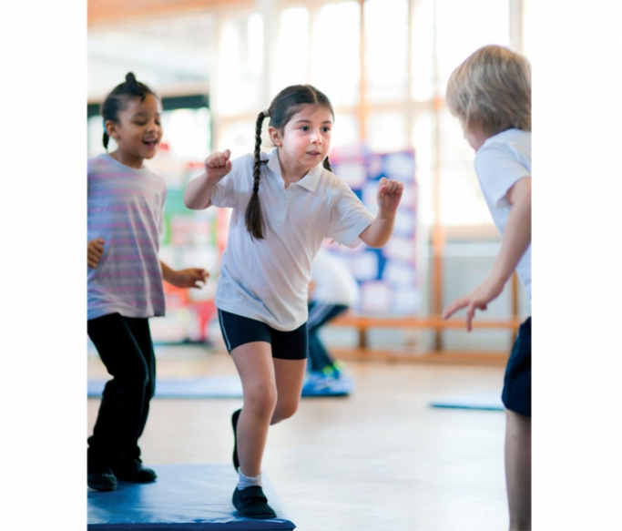 KS1/2 Art & Design Lesson Plan Draw From Life To Create Sporting