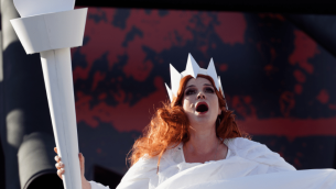 Actor playing Lady Macbeth