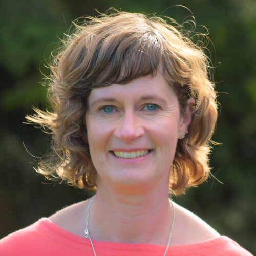 Dr Amanda Barton