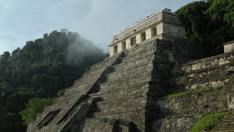 Mayan structure in the jungle, representing Mayans KS2 teaching resources