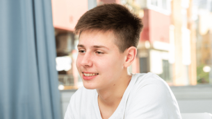 Student doing collaborative talk